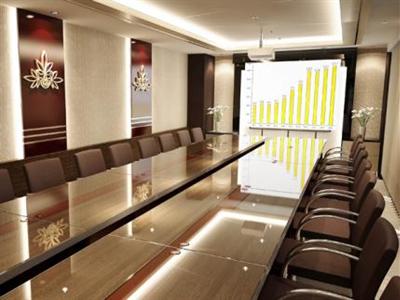 фото отеля Somerset Surabaya Hotel & Serviced Residence