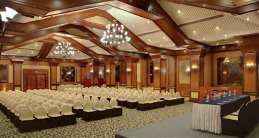 фото отеля The Atria Hotel Bangalore