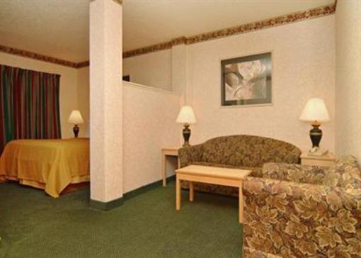 фото отеля Quality Suites Cordova