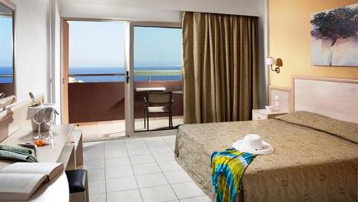 фото отеля Blue Bay Resort Hotel