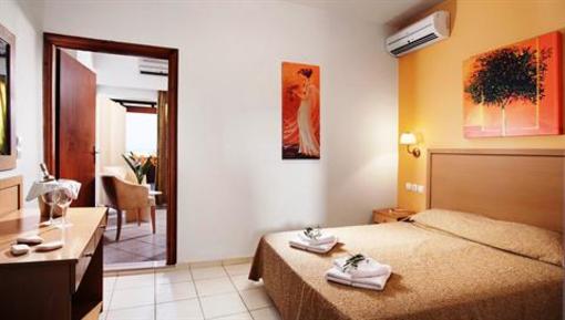 фото отеля Blue Bay Resort Hotel