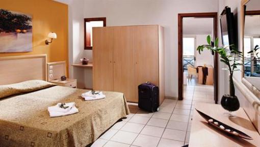 фото отеля Blue Bay Resort Hotel