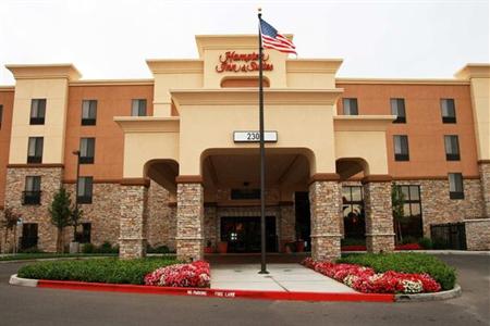 фото отеля Hampton Inn & Suites Sacramento-Elk Grove Laguna I-5