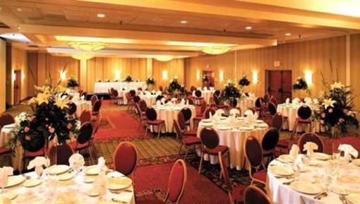 фото отеля DoubleTree by Hilton Hotel Memphis