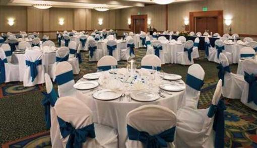 фото отеля DoubleTree by Hilton Hotel Memphis