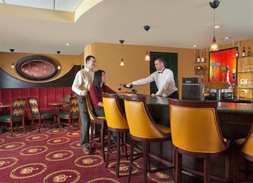 фото отеля King George Hotel