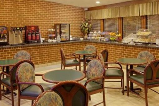 фото отеля Comfort Suites Chesapeake