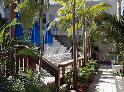 фото отеля SoBeYou Bed & Breakfast Miami Beach