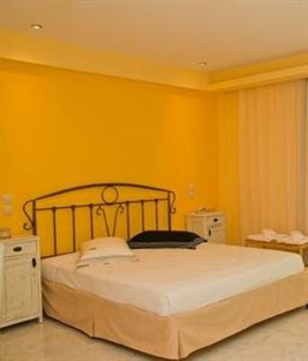 фото отеля Strofades Beach Hotel