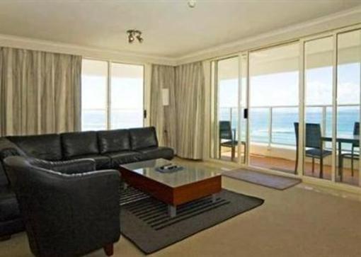 фото отеля Beachfront Viscount Apartments Gold Coast