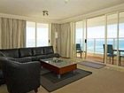 фото отеля Beachfront Viscount Apartments Gold Coast