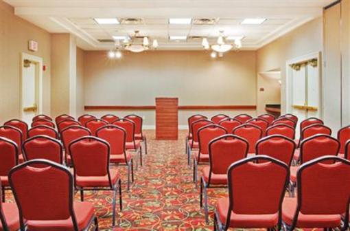фото отеля Holiday Inn Select Atlanta Airport South
