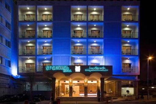 фото отеля St. George Hotel Landmark