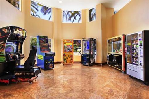 фото отеля Desert Palms Hotel & Suites