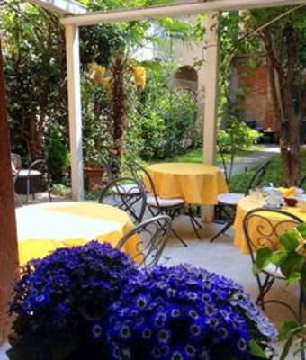 фото отеля 3749 Ponte Chiodo Guest House Venice