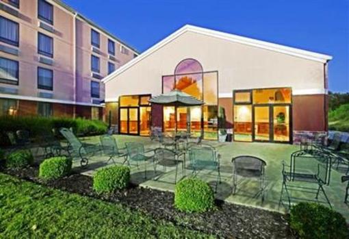 фото отеля Holiday Inn Express Hotel & Suites Harrison (Arkansas)