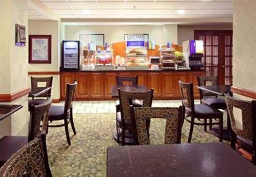 фото отеля Holiday Inn Express Hotel & Suites Harrison (Arkansas)