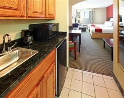 фото отеля Holiday Inn Express Hotel & Suites Harrison (Arkansas)