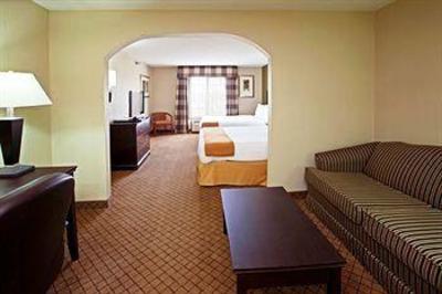 фото отеля Holiday Inn Express Hotel & Suites Harrison (Arkansas)