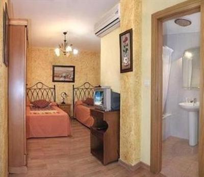фото отеля Barbieri International Hostel Madrid