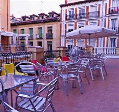 фото отеля Barbieri International Hostel Madrid