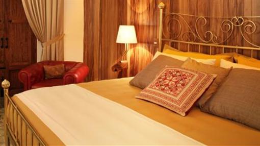 фото отеля Del Carmen Concept Hotel