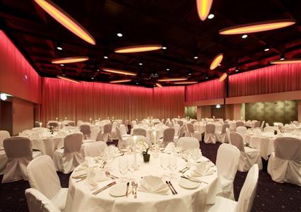 фото отеля Crowne Plaza Hotel Zurich