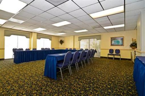 фото отеля BEST WESTERN Ocean Beach Hotel