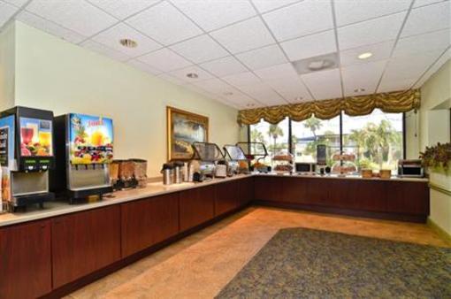 фото отеля BEST WESTERN Ocean Beach Hotel