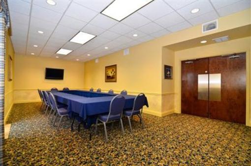 фото отеля BEST WESTERN Ocean Beach Hotel