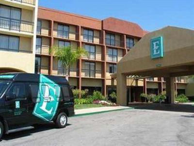 фото отеля Embassy Suites San Luis Obispo