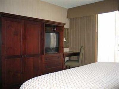фото отеля Embassy Suites San Luis Obispo