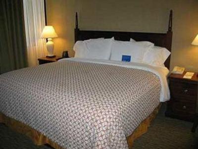 фото отеля Embassy Suites San Luis Obispo