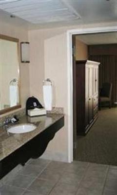 фото отеля Embassy Suites San Luis Obispo