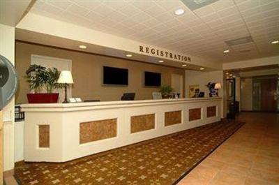 фото отеля Embassy Suites San Luis Obispo