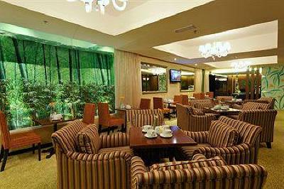 фото отеля Grand Borneo Hotel