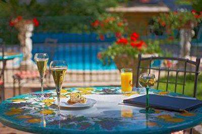 фото отеля Hotel Du Parc Thann