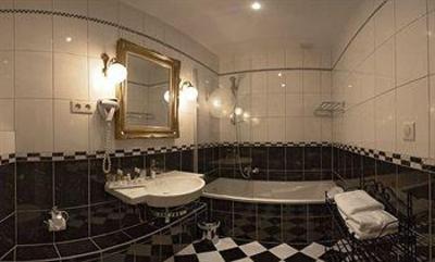 фото отеля Hotel Du Parc Thann