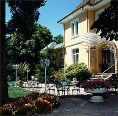 фото отеля Hotel Du Parc Thann