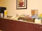 фото отеля Quality Inn & Suites Near Fairgrounds Ybor City