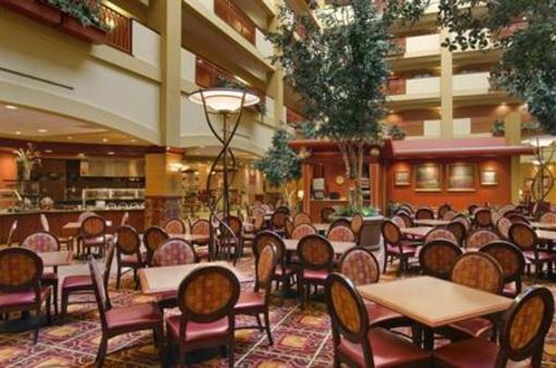 фото отеля Embassy Suites Hampton Rd Convention Ctr