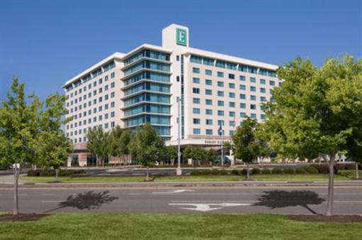 фото отеля Embassy Suites Hampton Rd Convention Ctr