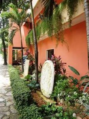 фото отеля Maya Tulipanes Hotel Palenque