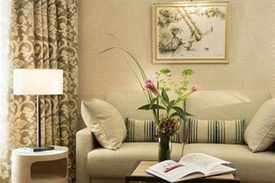 фото отеля Aiglon Hotel