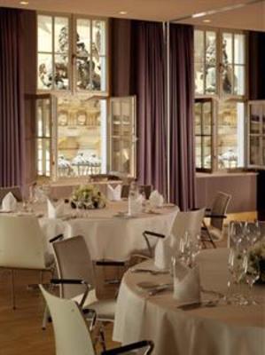 фото отеля Swissotel Dresden