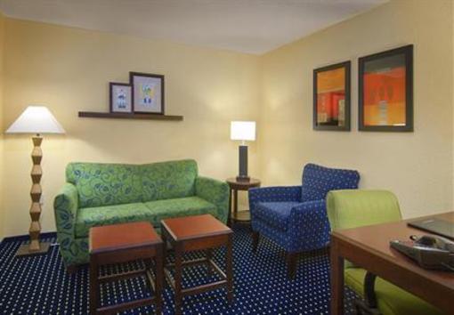 фото отеля SpringHill Suites Medford