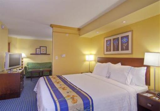 фото отеля SpringHill Suites Medford