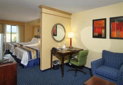 фото отеля SpringHill Suites Medford