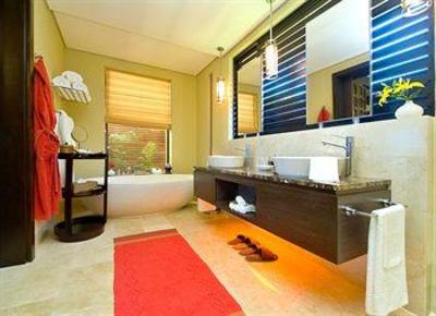 фото отеля Pezula Resort Hotel