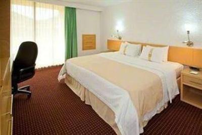фото отеля Holiday Inn Morelia